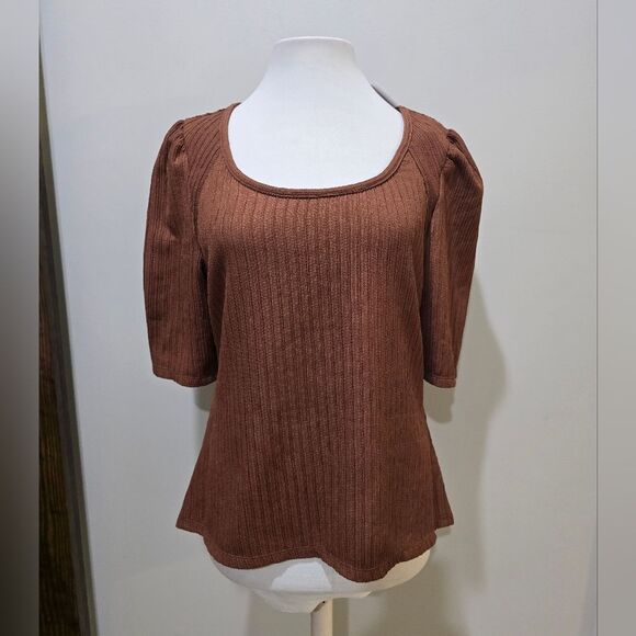 Max Studio London Ribbed Short Sleeve Knit Top NWT Cheastnut Brown - Picture 1 of 3